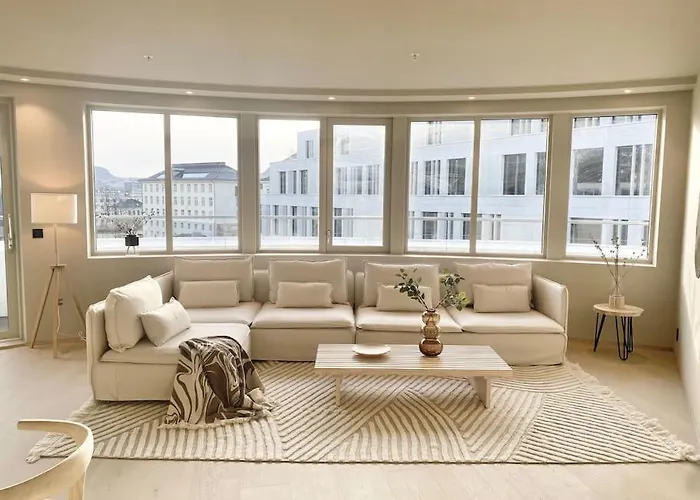 Lägenhet Brand New And Luxurious Penthouse In Centre! Bergen