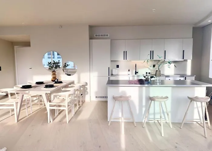 Lägenhet Brand New And Luxurious Penthouse In Centre! *