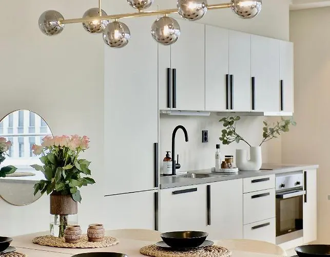 Brand New And Luxurious Penthouse In Centre! Bergen