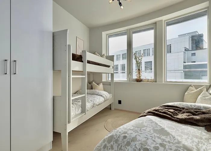 Brand New And Luxurious Penthouse In Centre! Lägenhet *